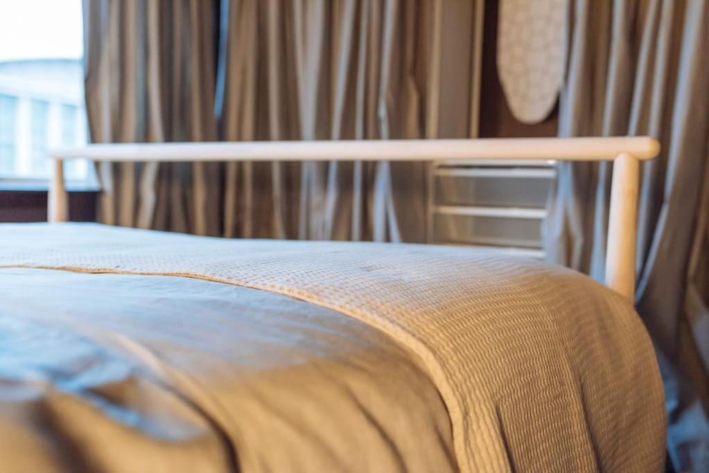 Luxury Downtown Apartment บูคาเรสต์ ภายนอก รูปภาพ