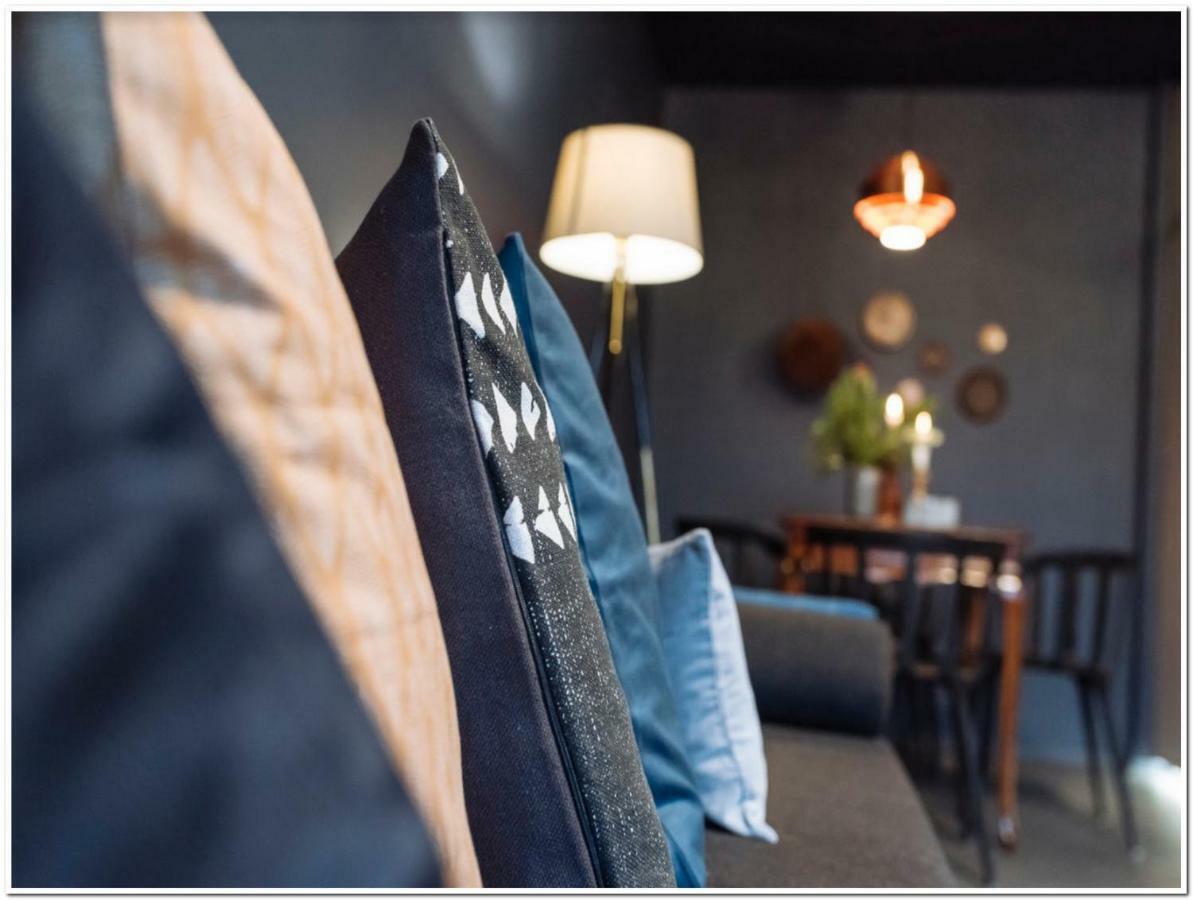 Luxury Downtown Apartment บูคาเรสต์ ภายนอก รูปภาพ
